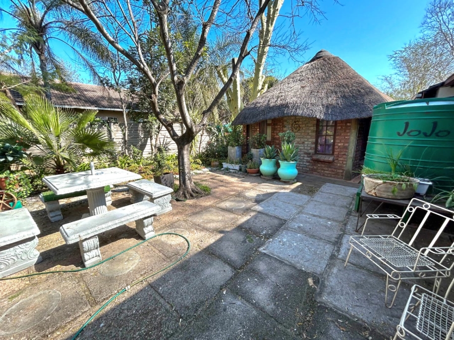 6 Bedroom Property for Sale in Brits North West